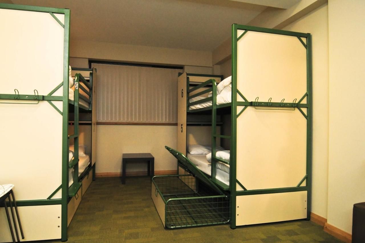 Хостелы Savoy Hostel Galway City Centre Голуэй