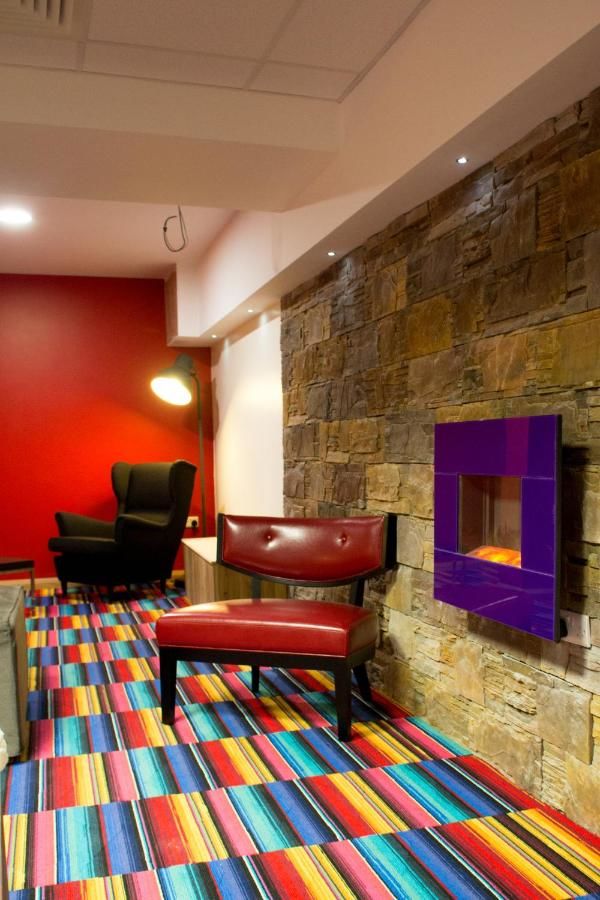 Хостелы Savoy Hostel Galway City Centre Голуэй-34